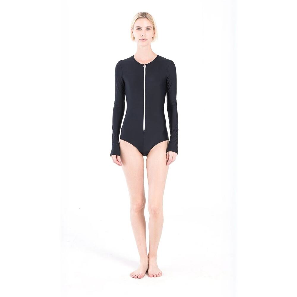 KATIENYC Cover Swim Long-Sleeved Front Zip Swimsuit size 3XL in Black